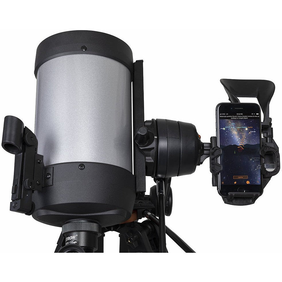 Application StarSense Explorer guidant le pointage du télescope par flèches à l'écran