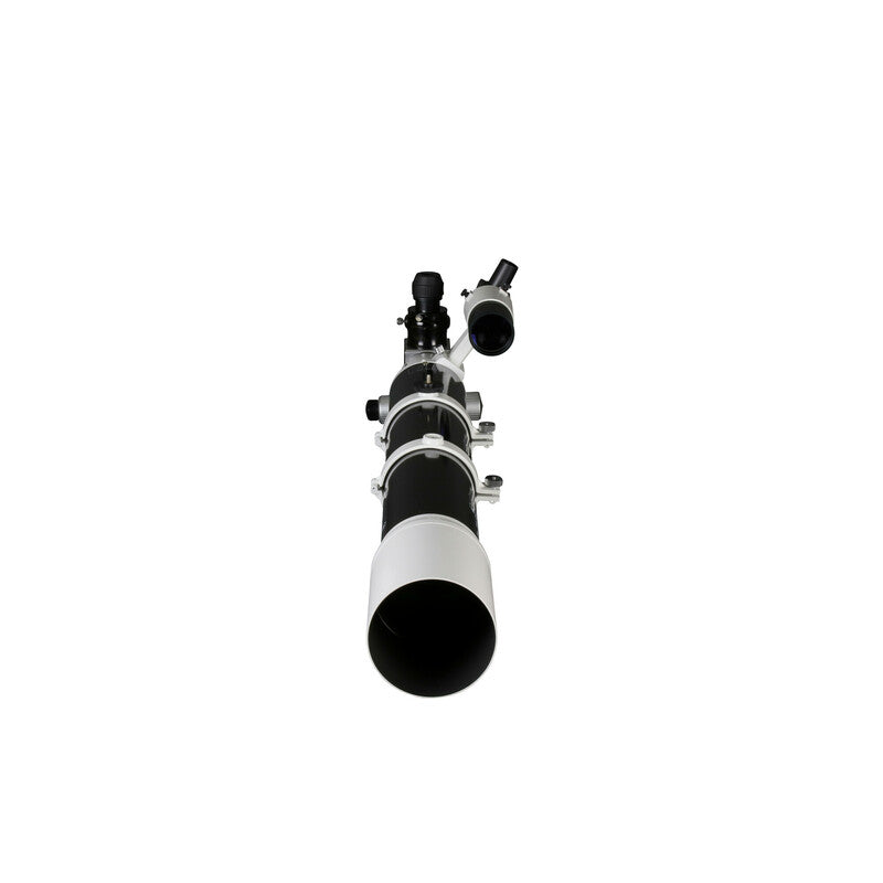 Objectif 100 mm de la lunette Sky-Watcher Evostar 100 ED vu de face, pare-buée rétractable