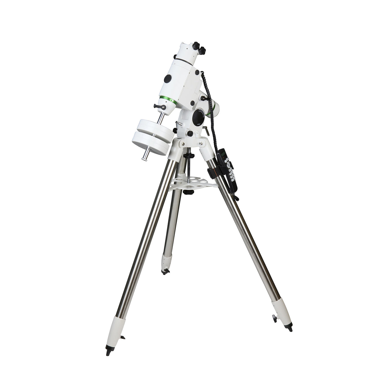 Monture HEQ5 Pro Sky-Watcher de trois quarts avant sur trépied acier réglable 44 mm